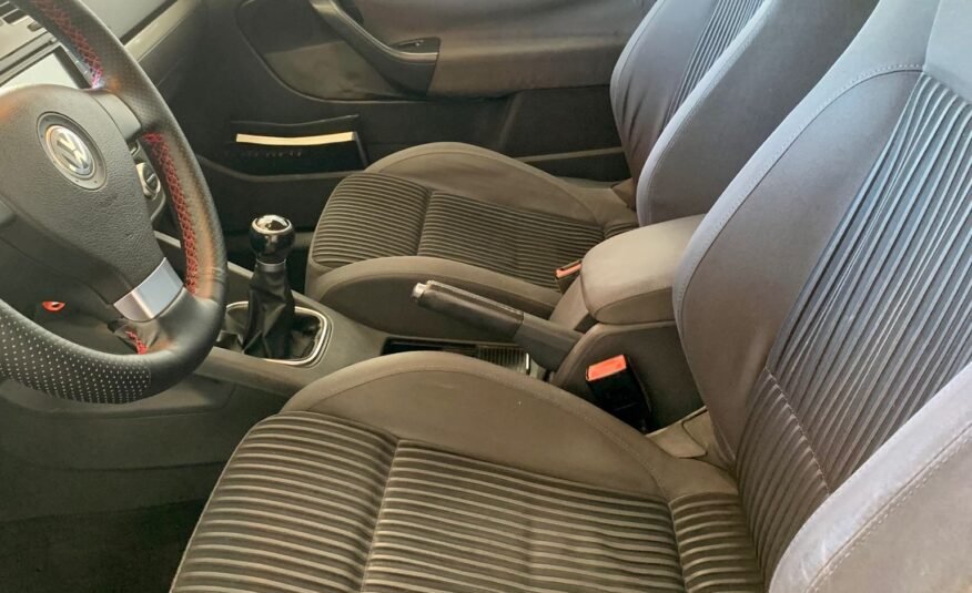 VOLKSWAGEN Golf 2.0 TDI SPORTLINE