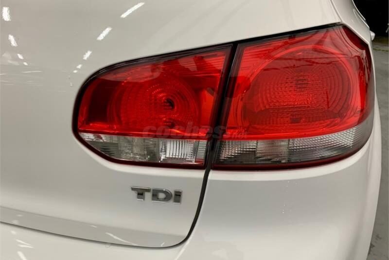VOLKSWAGEN Golf 1.6 TDI 105cv BlueMotion