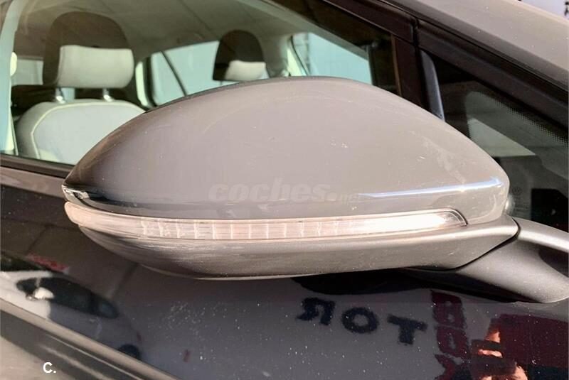 VOLKSWAGEN Golf Sport 1.6 TDI 105cv BMT DSG