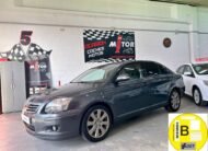 TOYOTA AVENSIS 2.2 D4D Executive