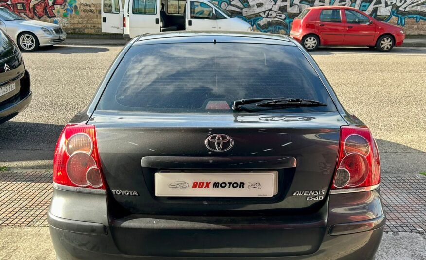 TOYOTA AVENSIS 2.2 D4D Executive