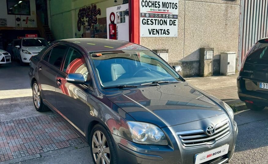 TOYOTA AVENSIS 2.2 D4D Executive
