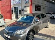 TOYOTA AVENSIS 2.2 D4D Executive