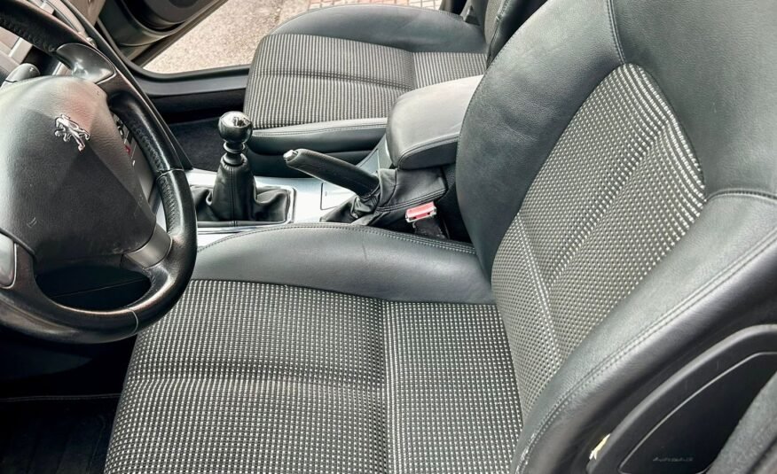 PEUGEOT 407 SW 2.0 HDI