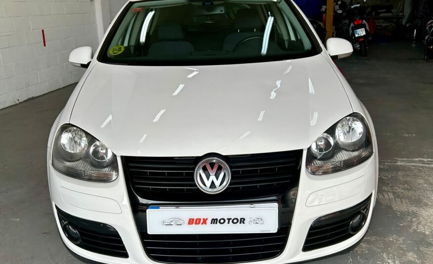 VOLKSWAGEN Golf V 1.9 GT SPORT