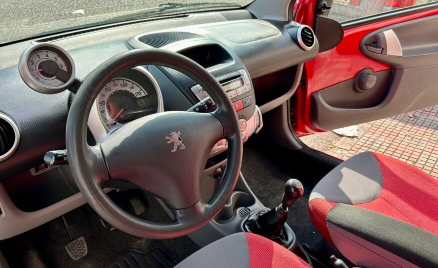 PEUGEOT 107 URBAN MOVE 1.4 HDi 3p.