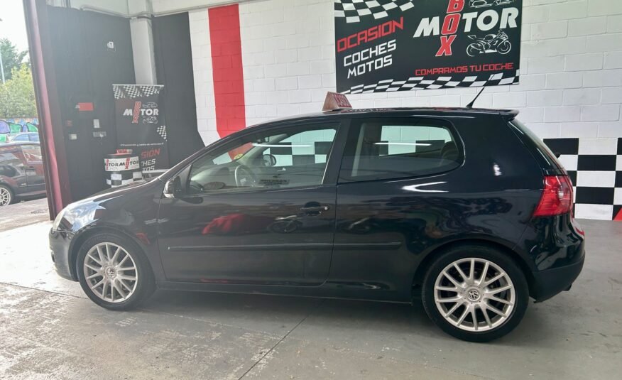 VOLKSWAGEN Golf V GT 2.0 TDI