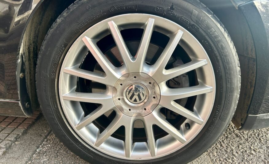 VOLKSWAGEN Golf V GT 2.0 TDI