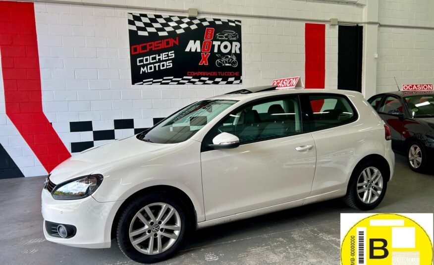VOLKSWAGEN GOLF VI 1.6 TDI SPORT