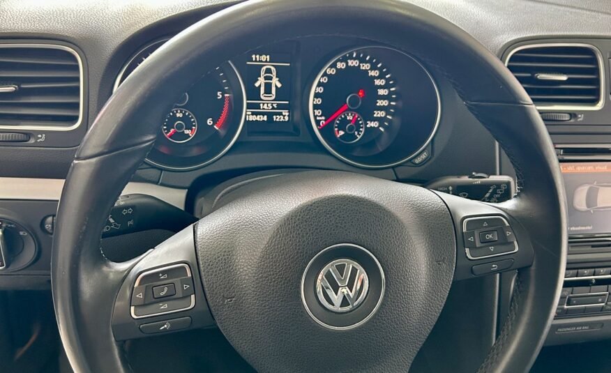 VOLKSWAGEN GOLF VI 1.6 TDI SPORT
