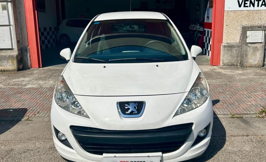 PEUGEOT 207 X-LINE 1.4 HDI