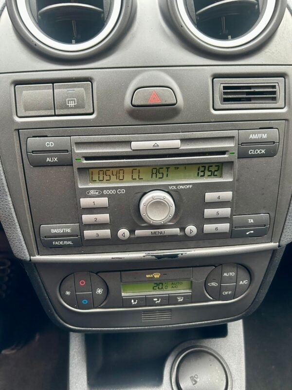 FORD Fiesta 1.4 TDCi Newport