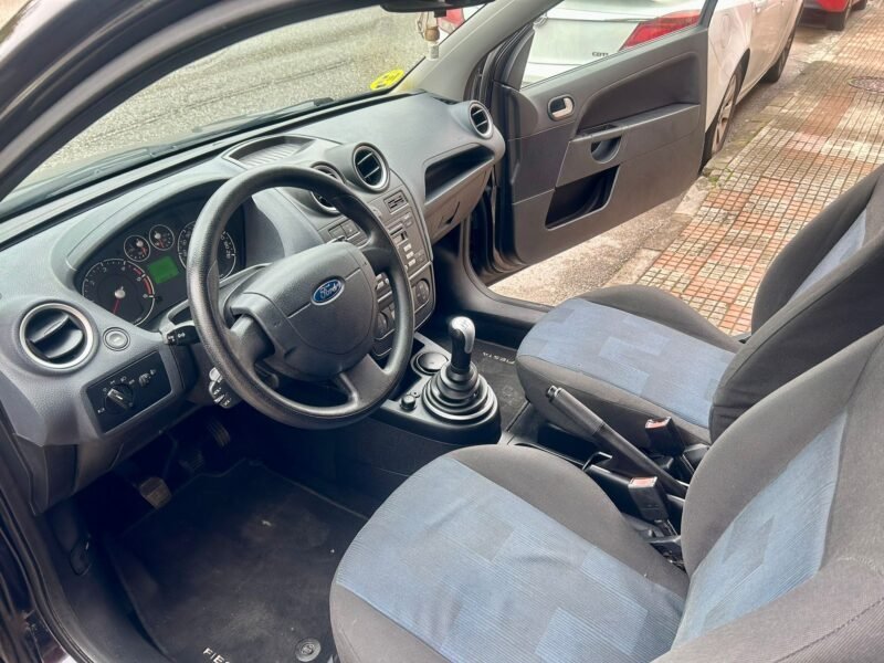 FORD Fiesta 1.4 TDCi Newport
