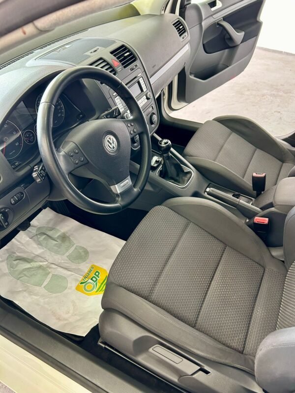 VOLKSWAGEN Golf V 1.9 GT SPORT