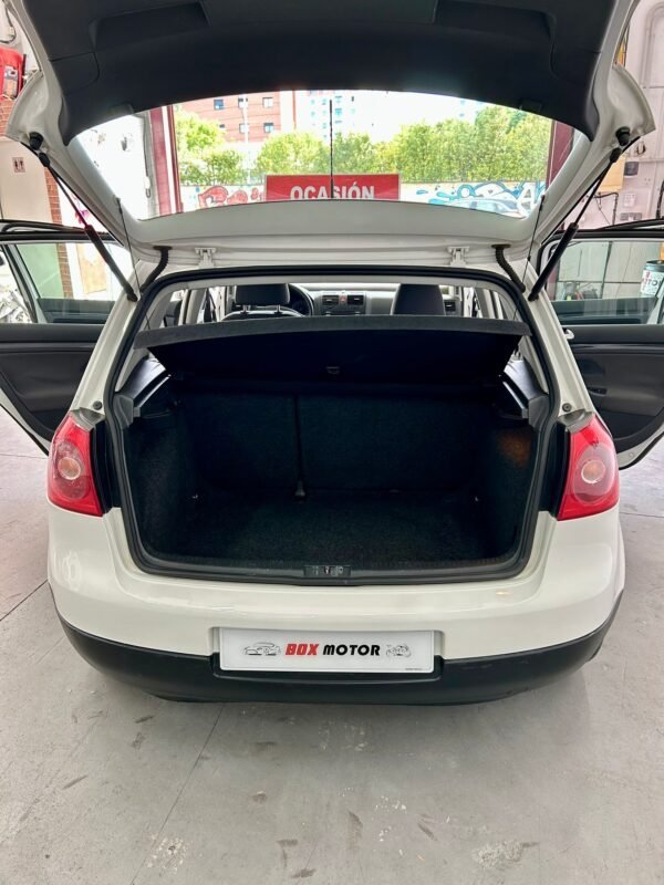 VOLKSWAGEN Golf V 1.9 GT SPORT