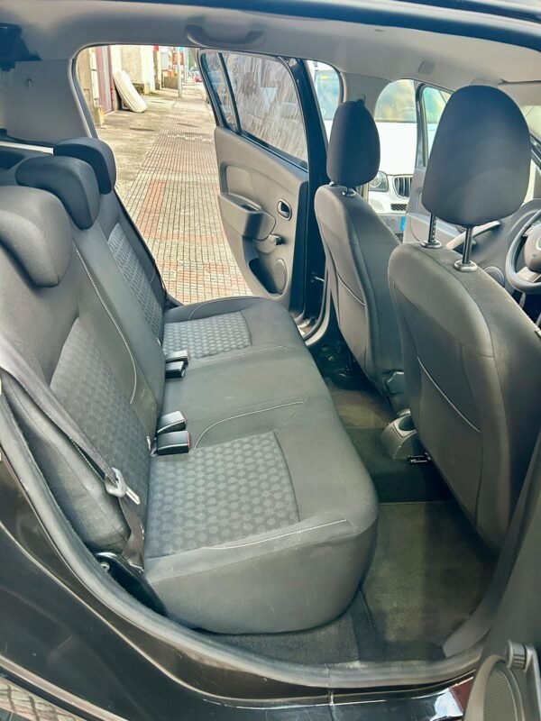 DACIA SANDERO 1.5DCI LAUREATE