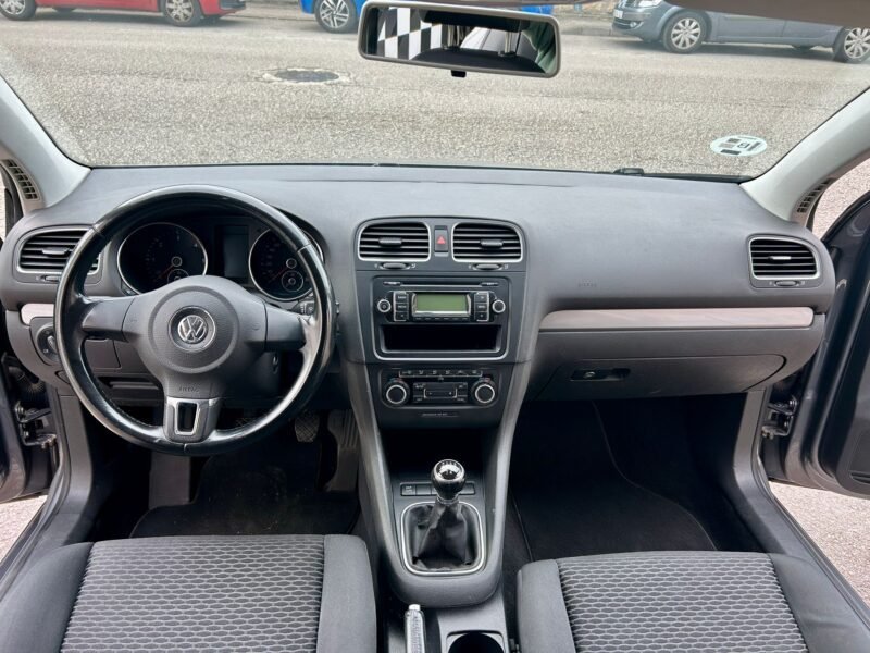 VOLKSWAGEN Golf VI 2.0 TDI ADVANCE