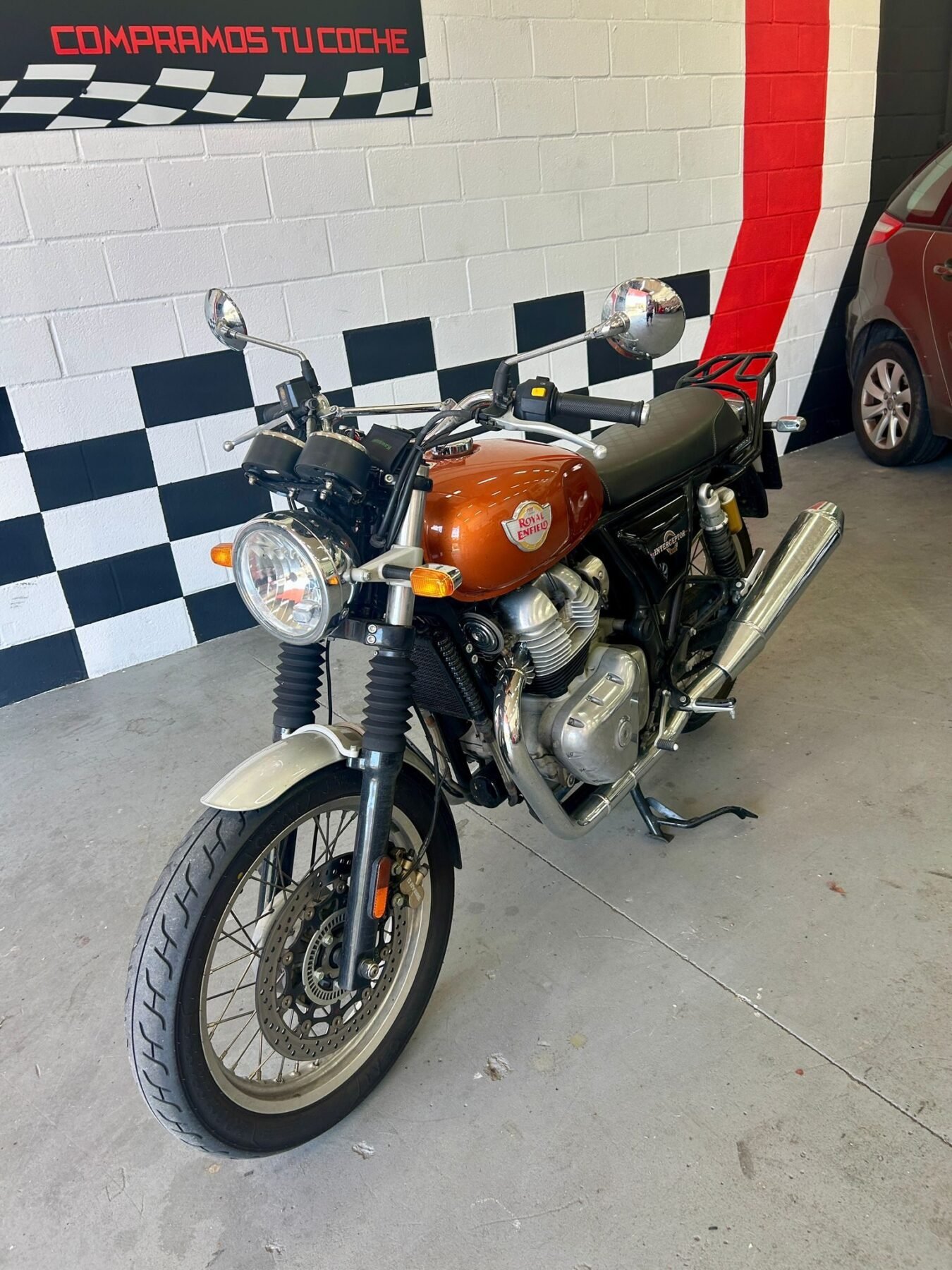 ROYAL INTERCEPTOR 650