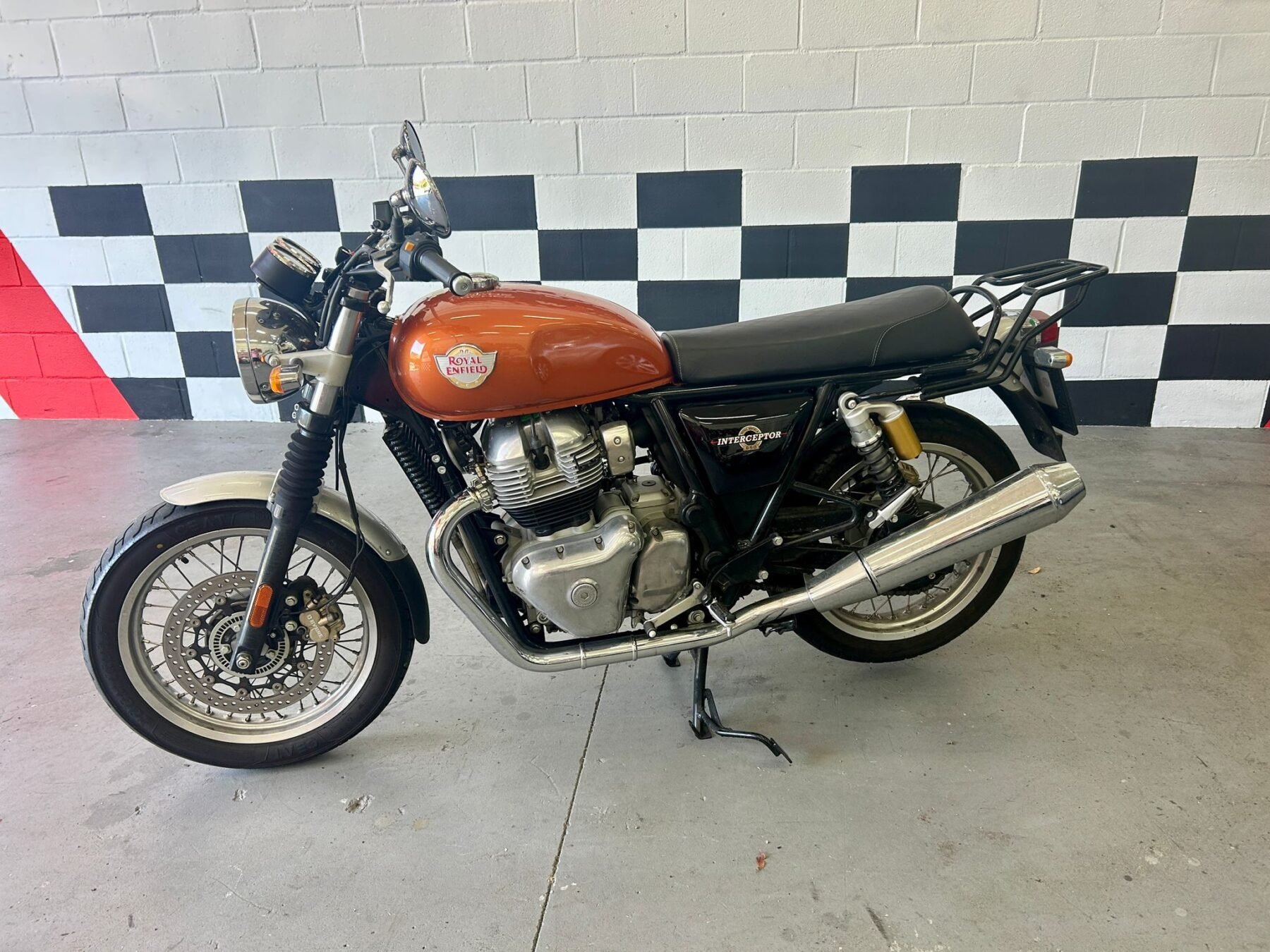 ROYAL INTERCEPTOR 650