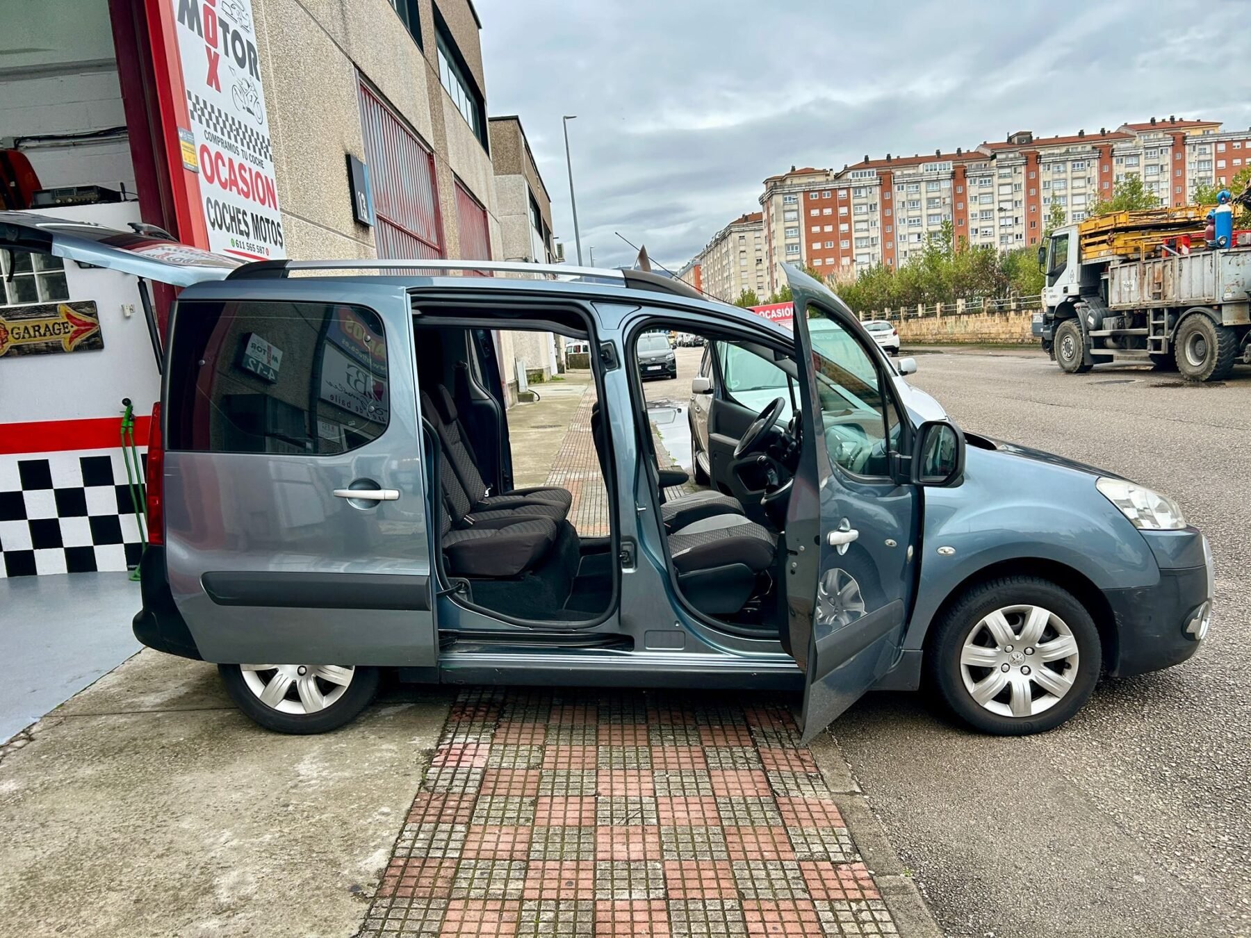 PEUGEOT PARTNER TEPEE OUTDOOR 1.6 HDI