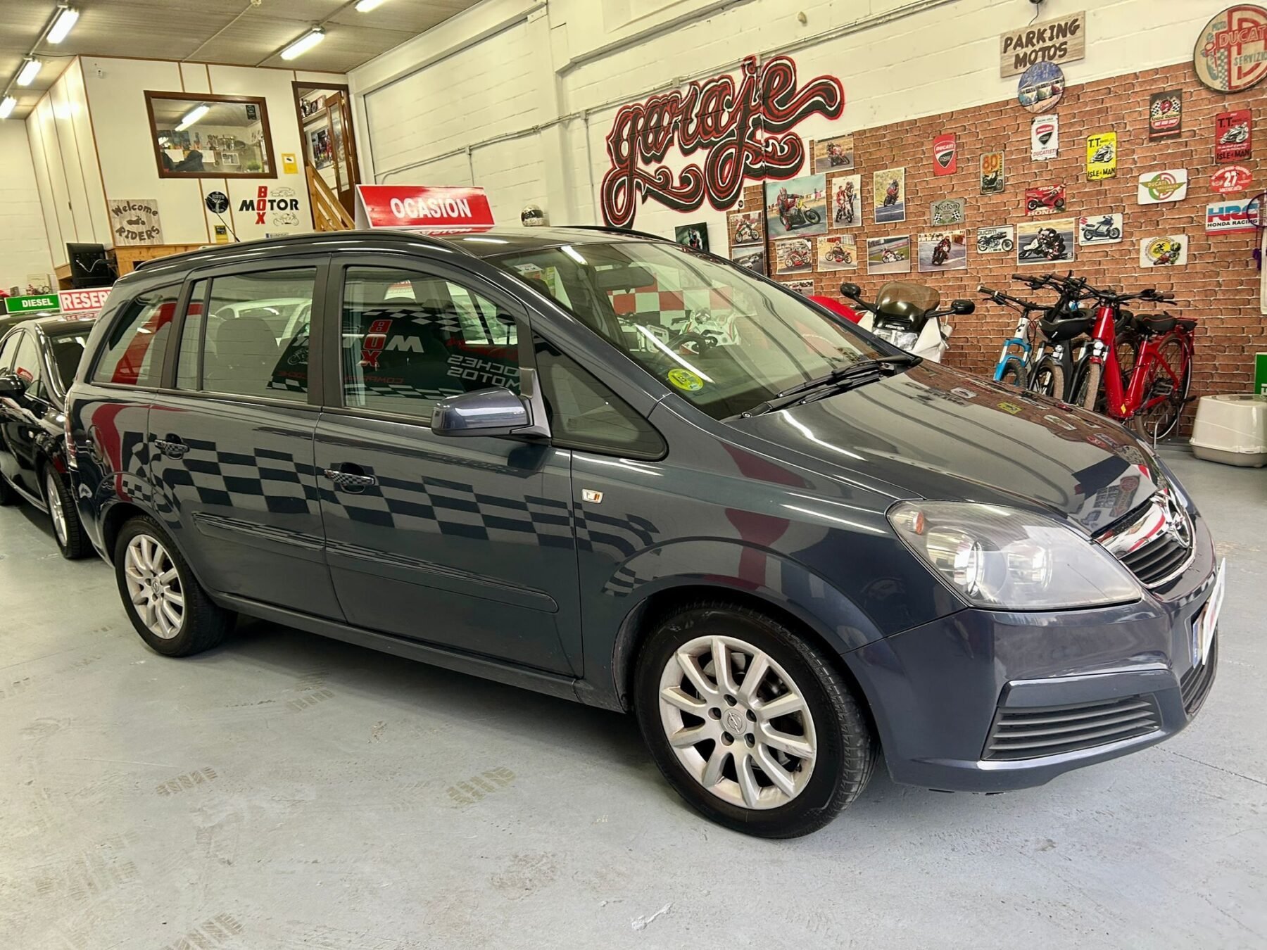 OPEL ZAFIRA 1.9 CDTI COSMO