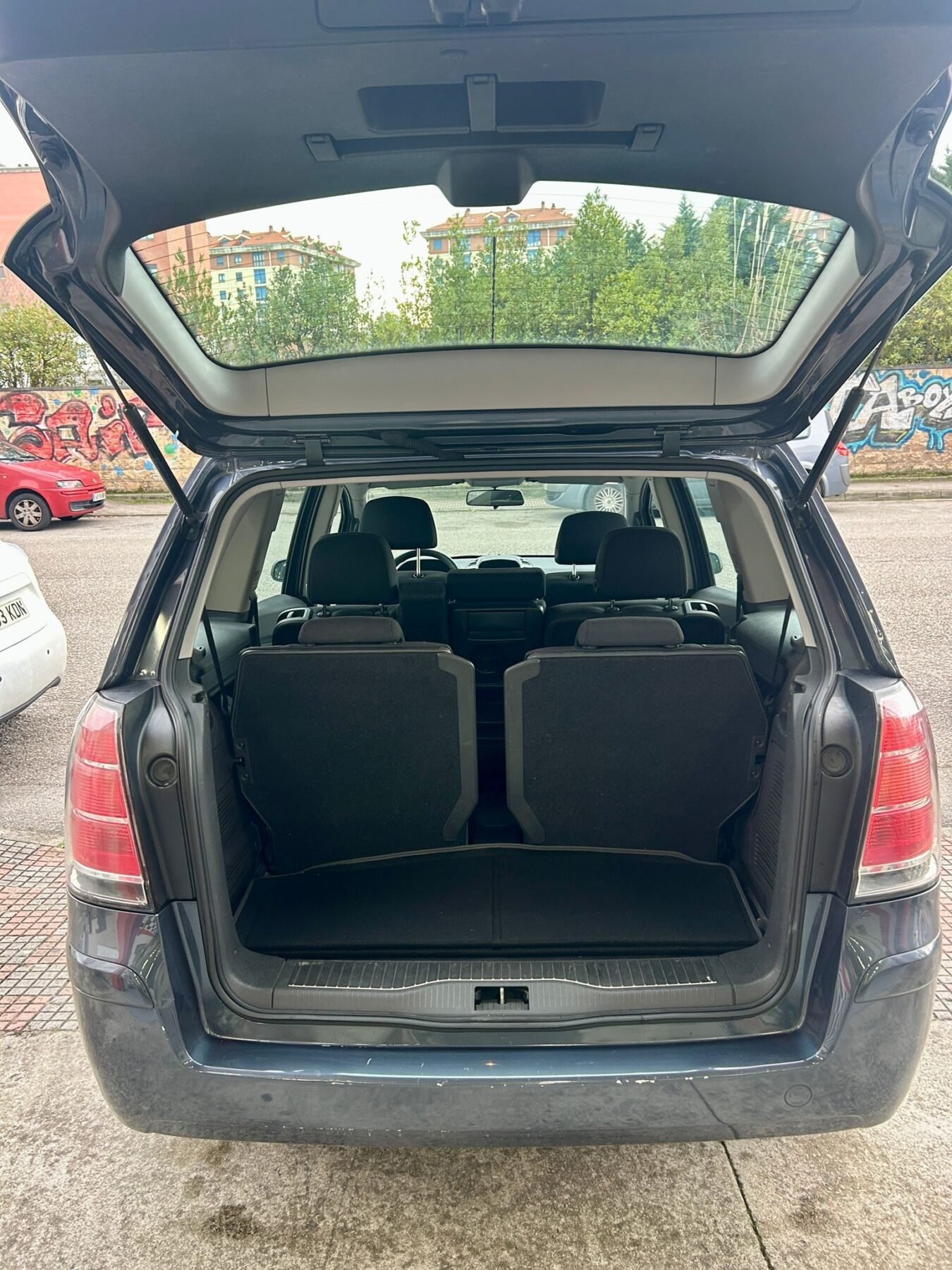 OPEL ZAFIRA 1.9 CDTI COSMO