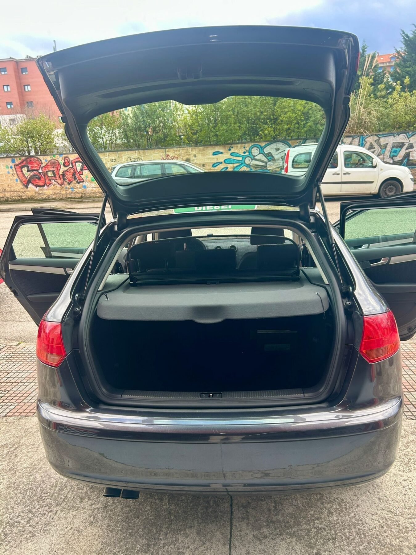 AUDI A3 SPORTBACK 2.0 TDI AMBITION