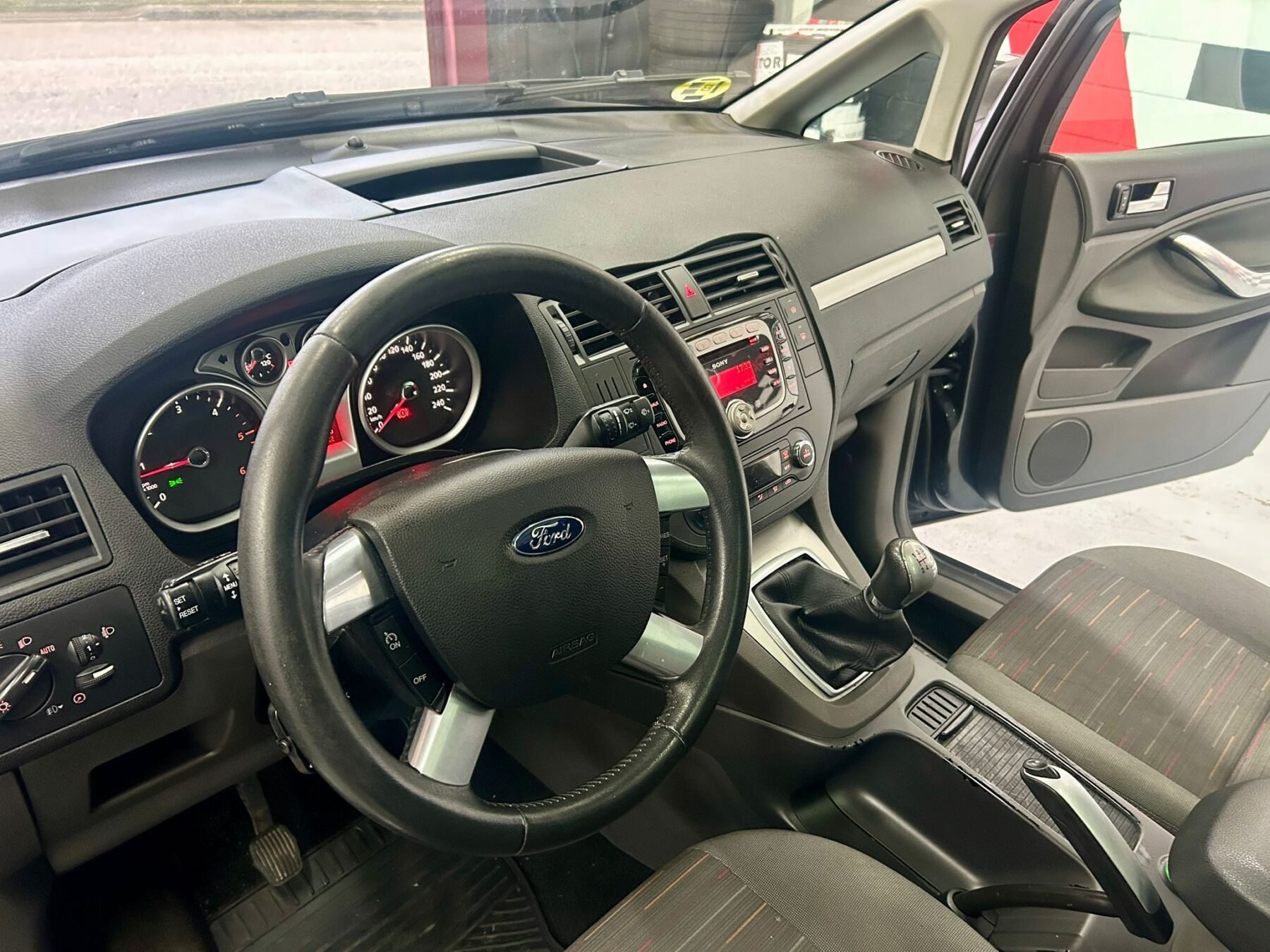 FORD C-MAX 1.6 TDCi Trend