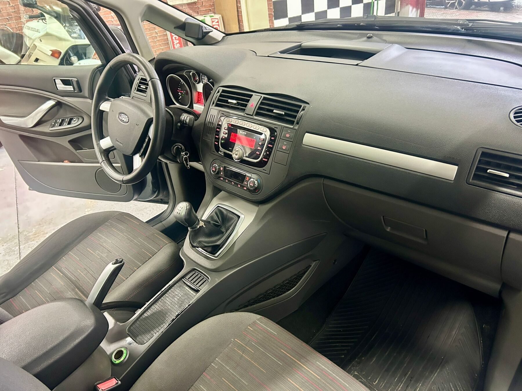 FORD C-MAX 1.6 TDCi Trend