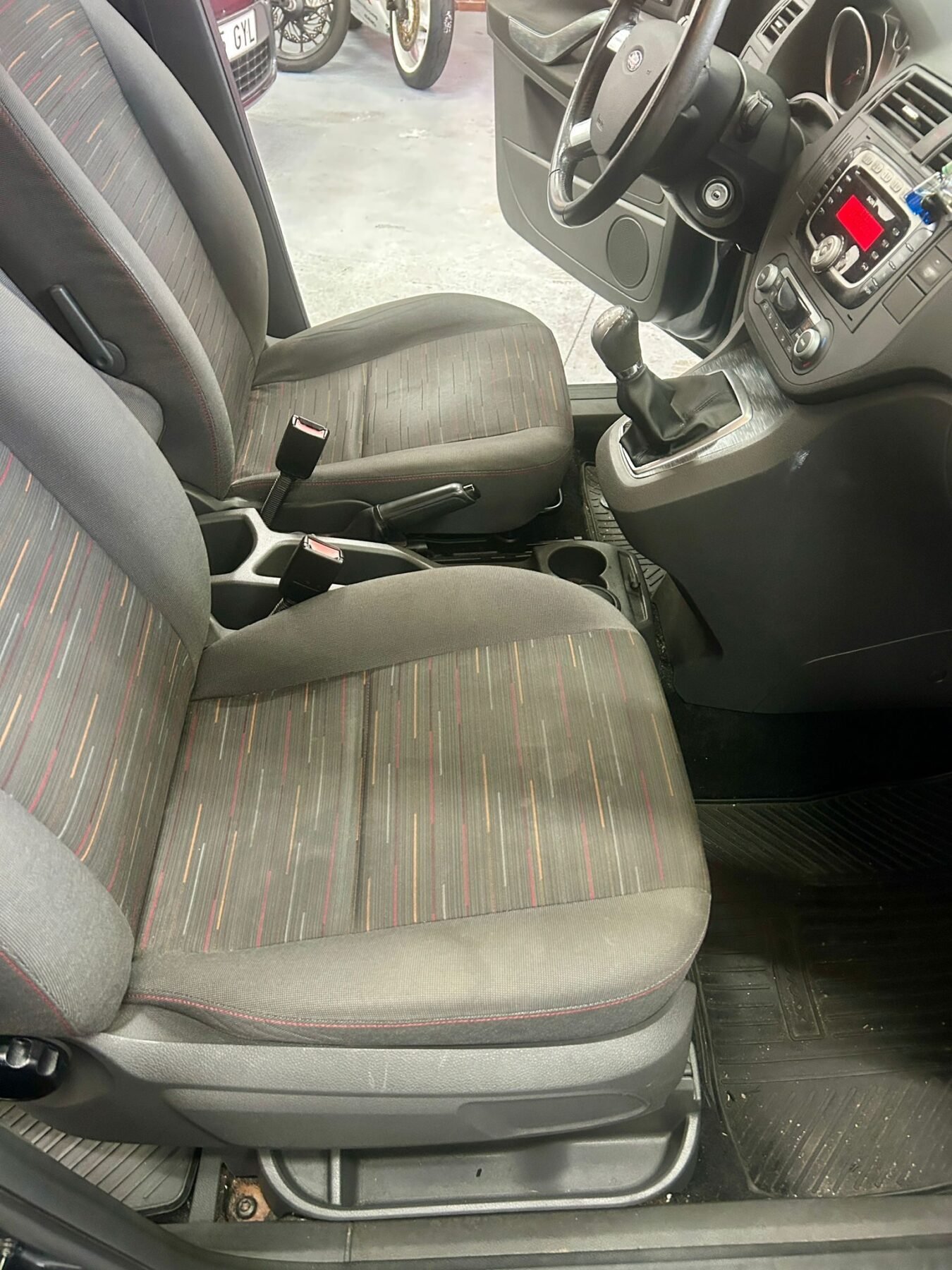 FORD C-MAX 1.8 TDCI TREND  