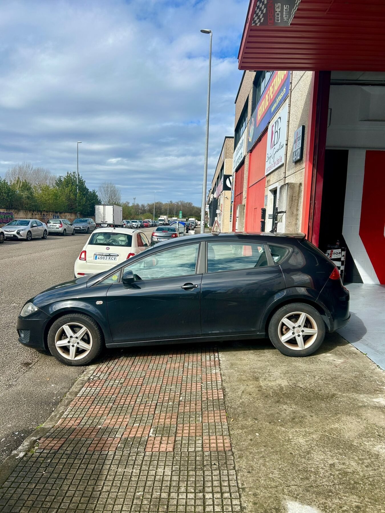 SEAT LEON 1.6 TDI REFERENCE