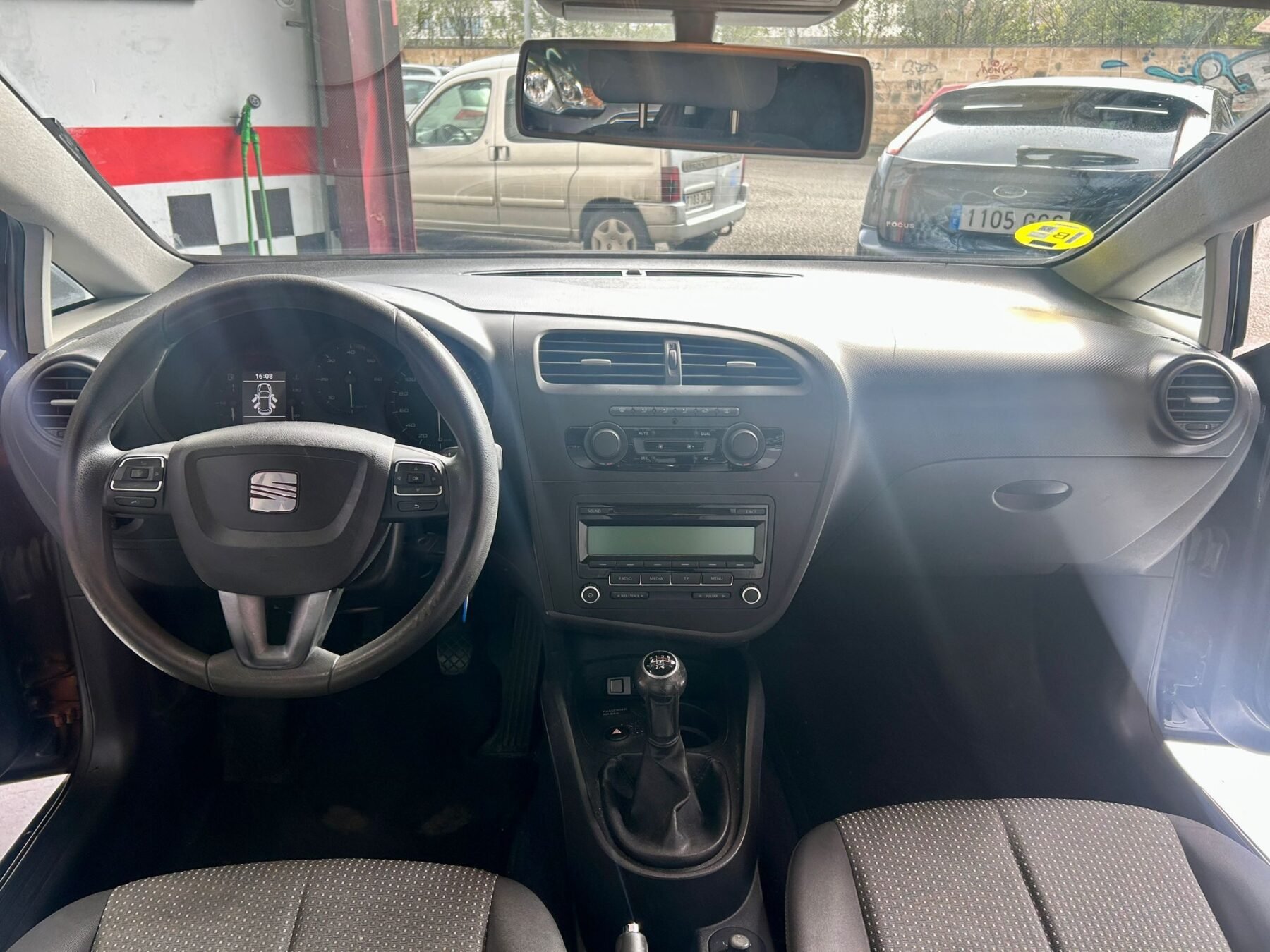 SEAT LEON 1.6 TDI REFERENCE