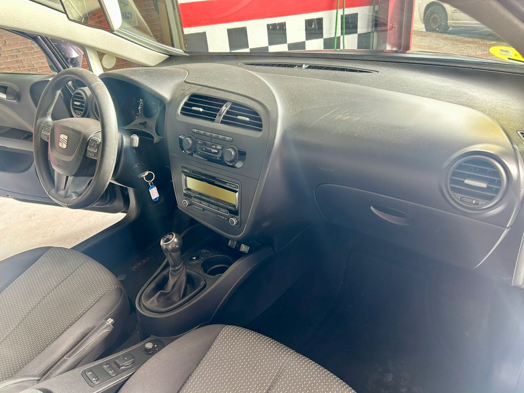 SEAT LEON 1.6 TDI REFERENCE