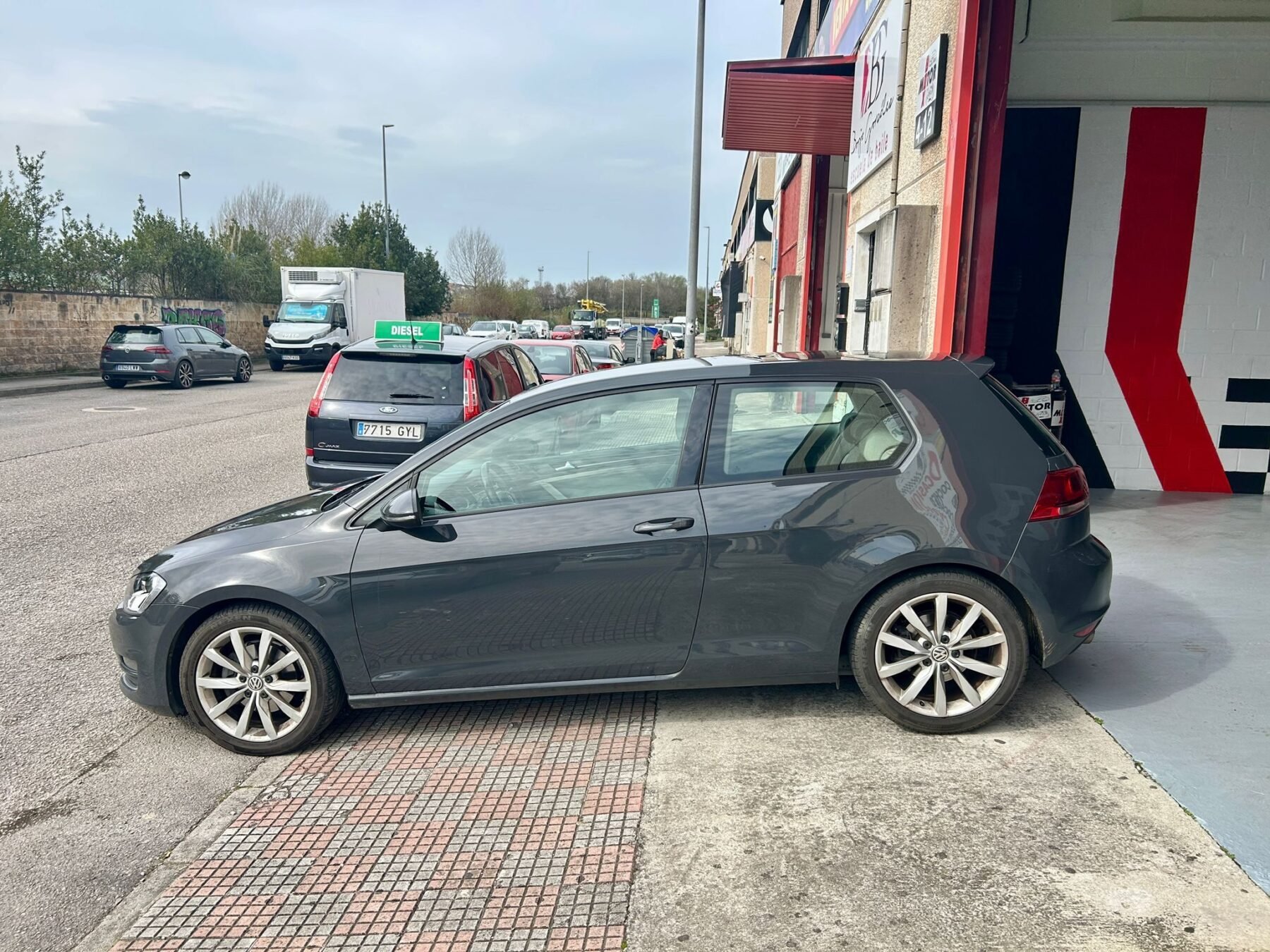 VOLKSWAGEN GOLF VII 2.0 TDI  