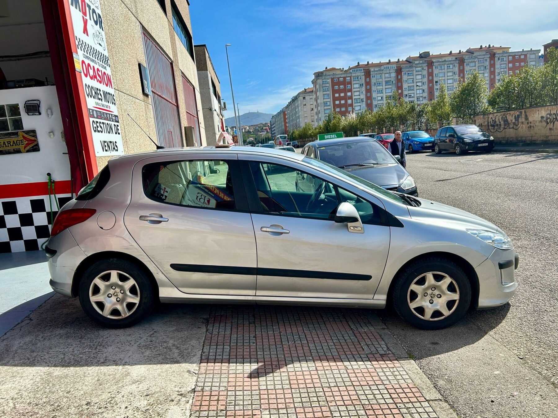 PEUGEOT 308 1.6 HDI CONFORT