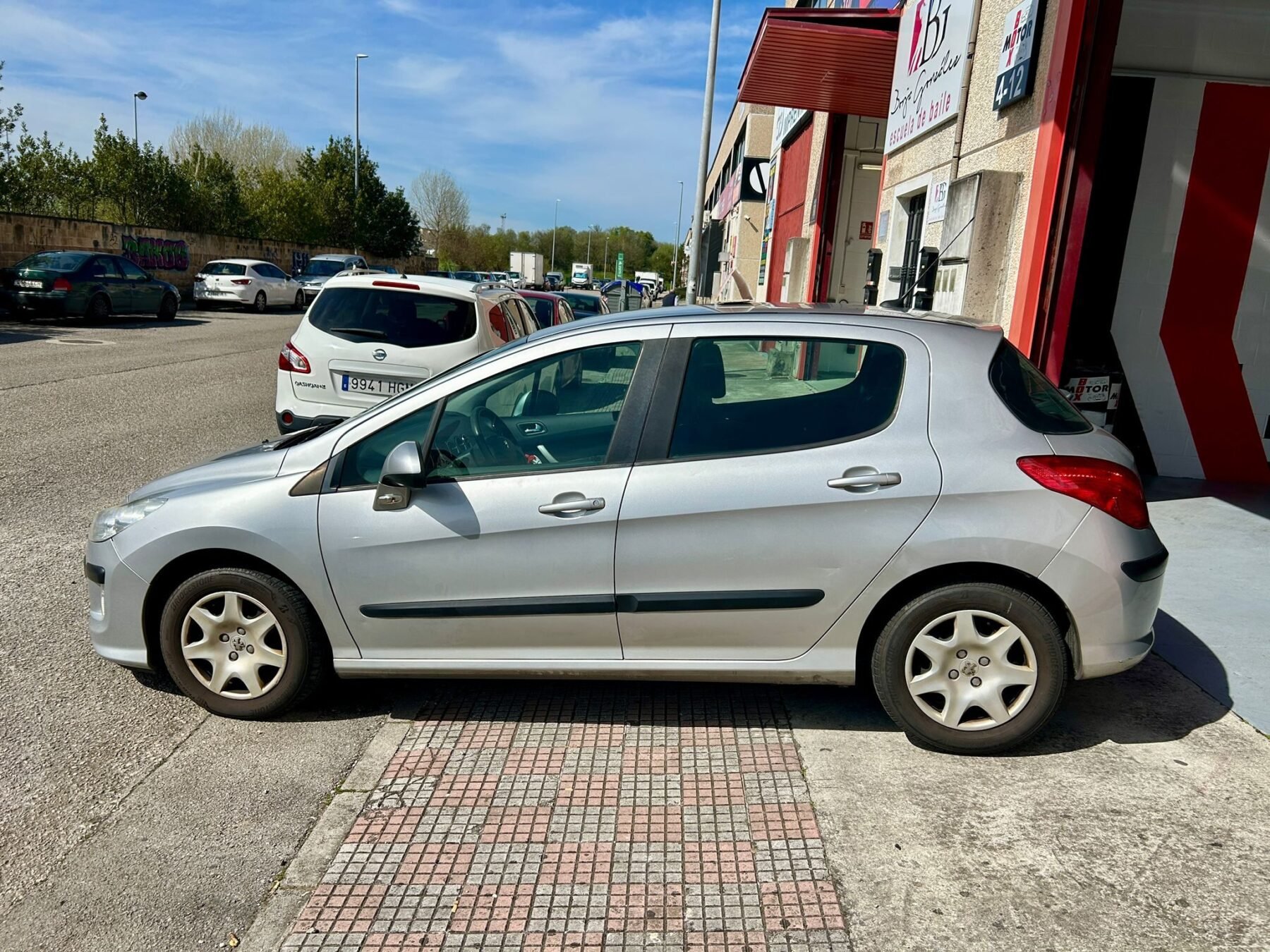 PEUGEOT 308 1.6 HDI CONFORT