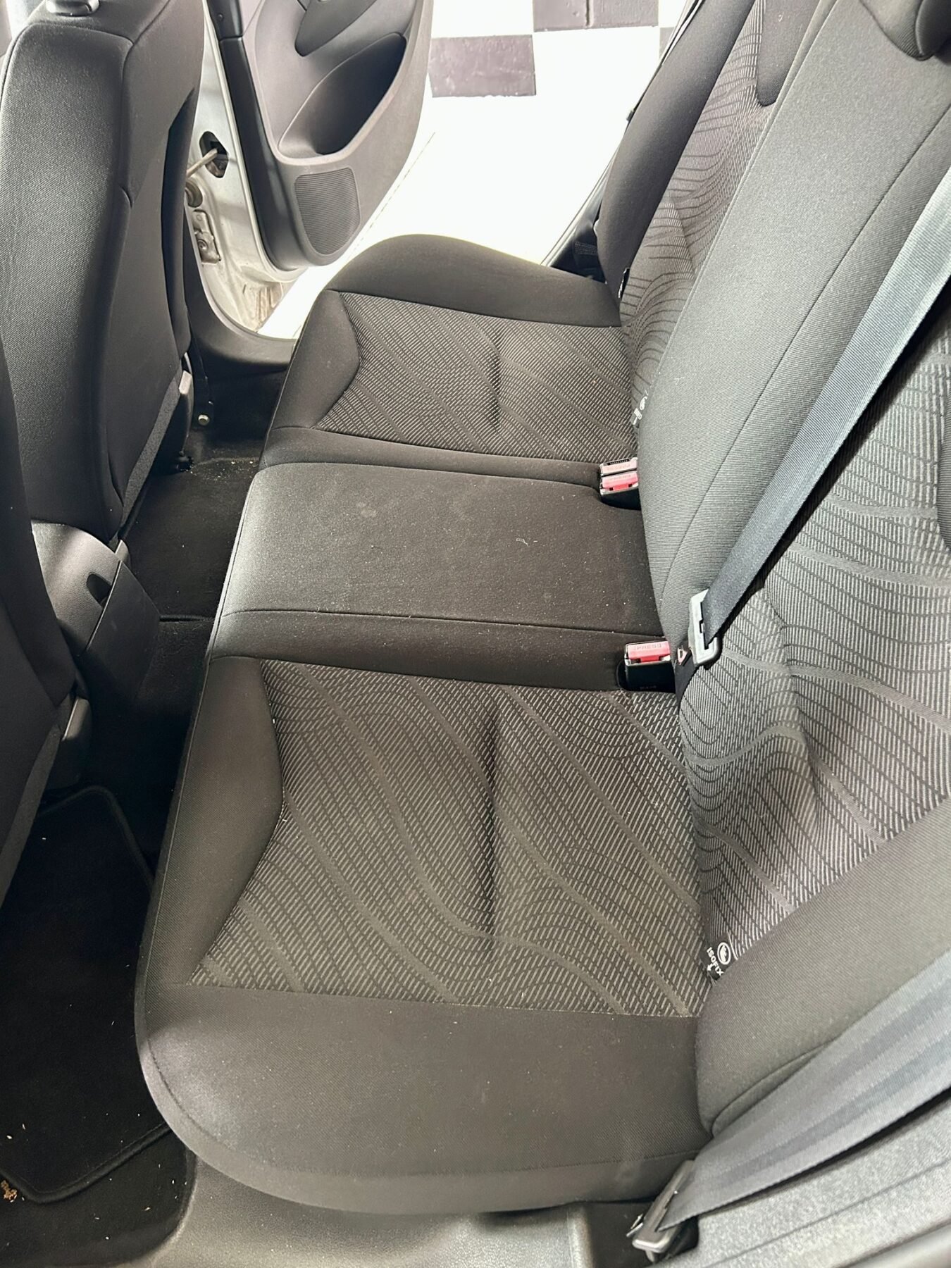 PEUGEOT 308 1.6 HDI CONFORT