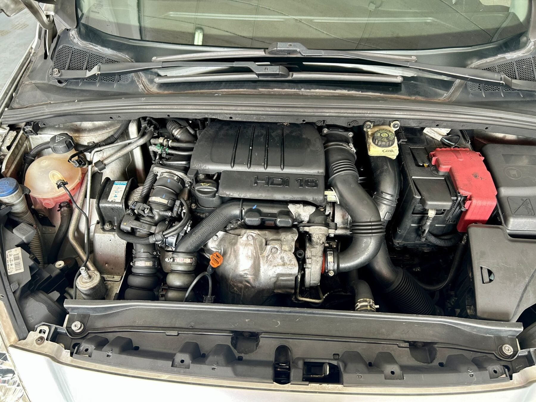 PEUGEOT 308 1.6 HDI CONFORT