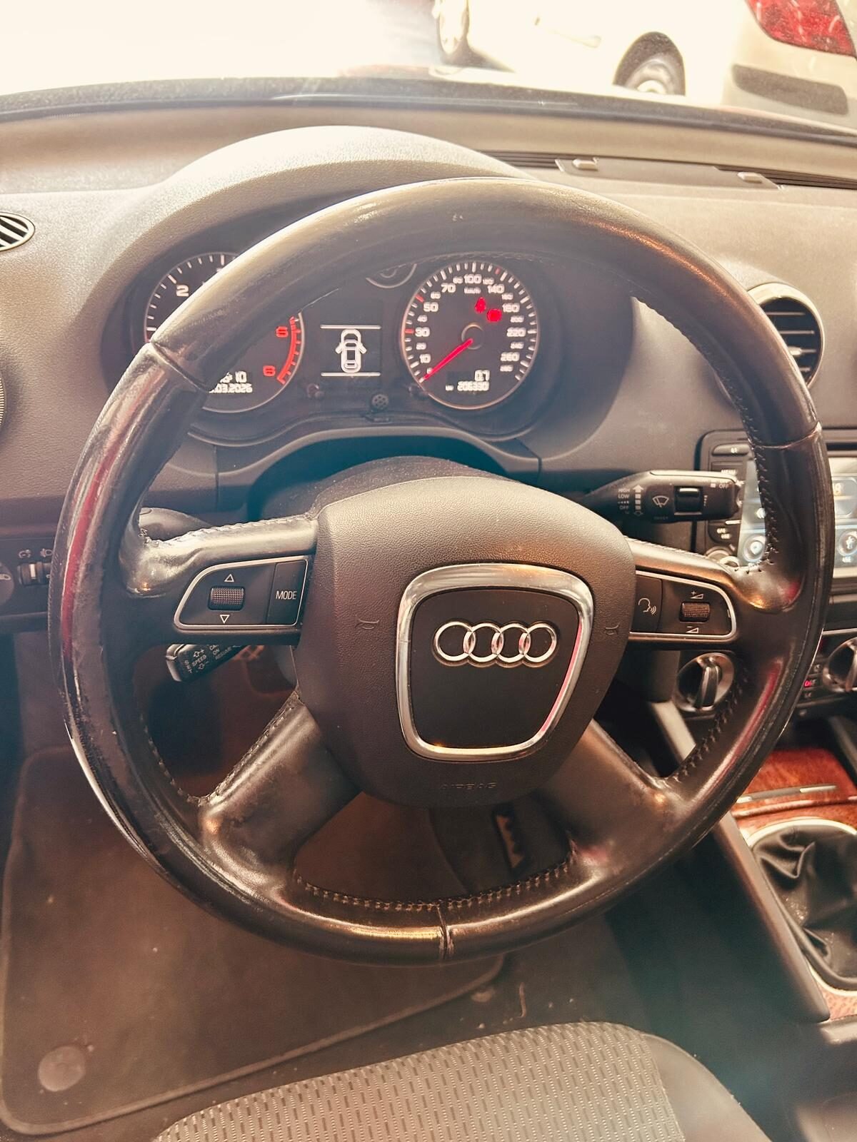 AUDI A 3 SPORTBACK 1.6 TDI AMBIENTE