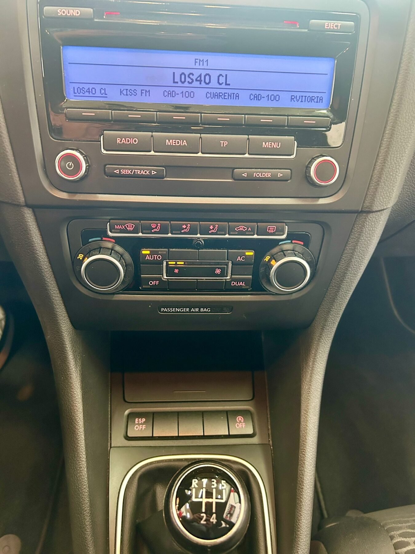 VOLKSWAGEN GOLF VI 1.6 TDI ADVANCE BLUE MOTION