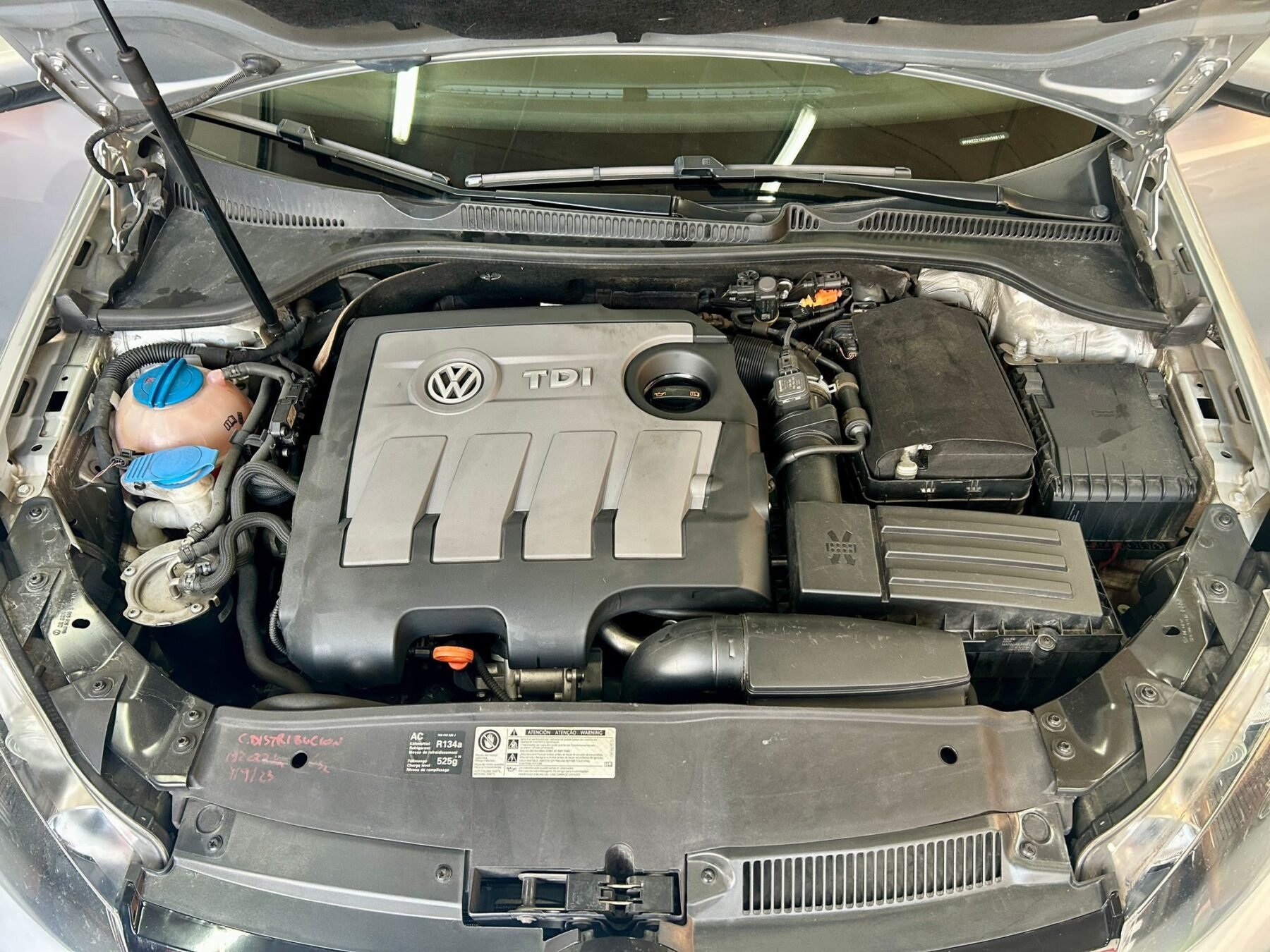 VOLKSWAGEN GOLF VI 1.6 TDI ADVANCE BLUE MOTION