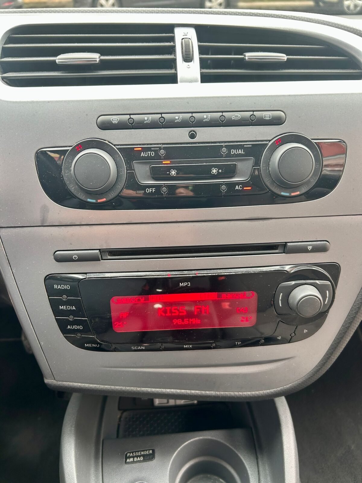 SEAT LEON 1.9 TDI STYLE