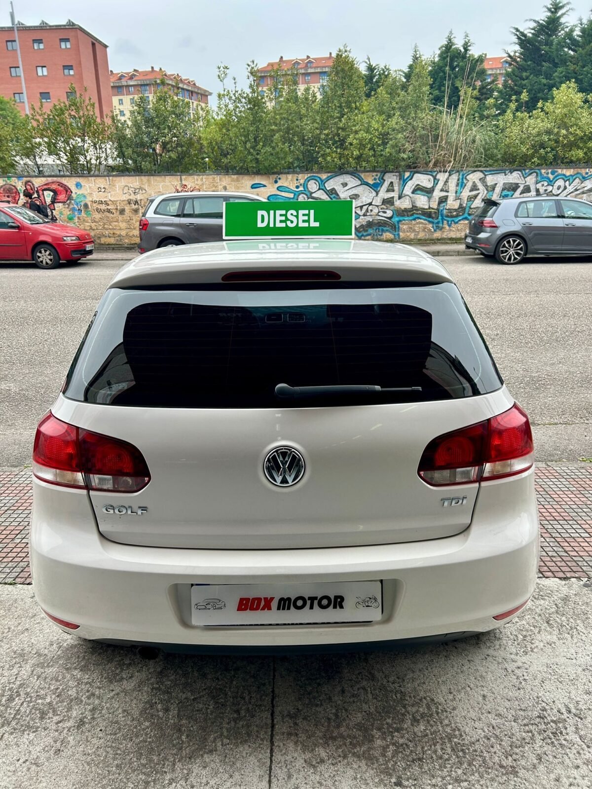 VOLKSWAGEN GOLF VI 1.6 TDI SPORT