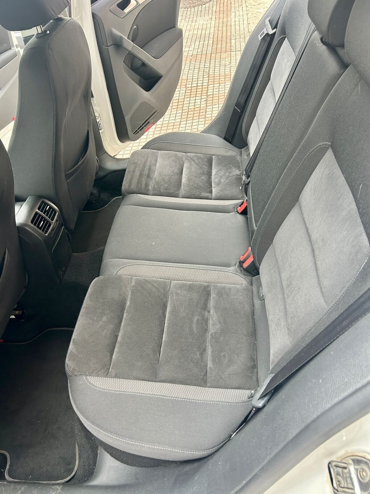 VOLKSWAGEN GOLF VI 1.6 TDI SPORT