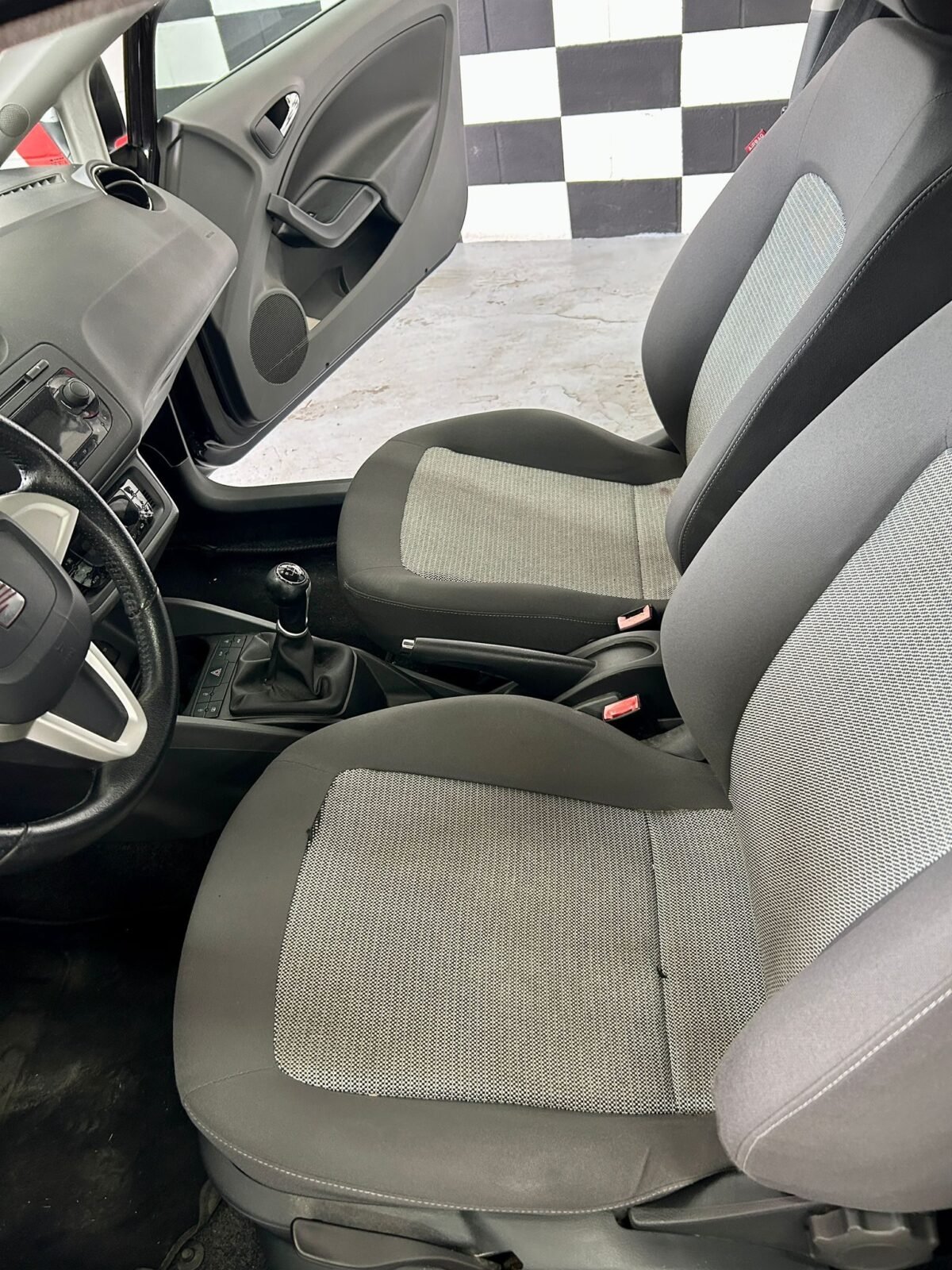 SEAT IBIZA 1.9 TDI 25 ANIVERSARIO