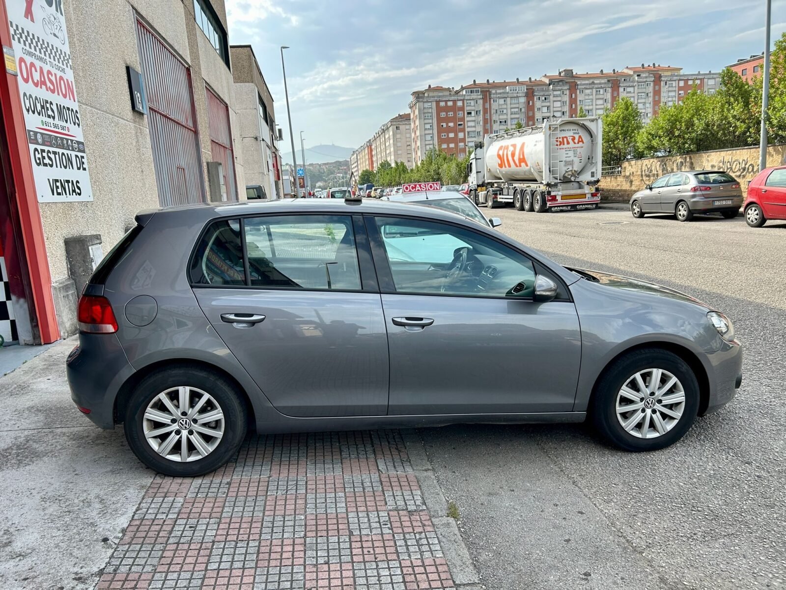 VOLKSWAGEN GOLF VI 1.6 TDI ADVANCE  