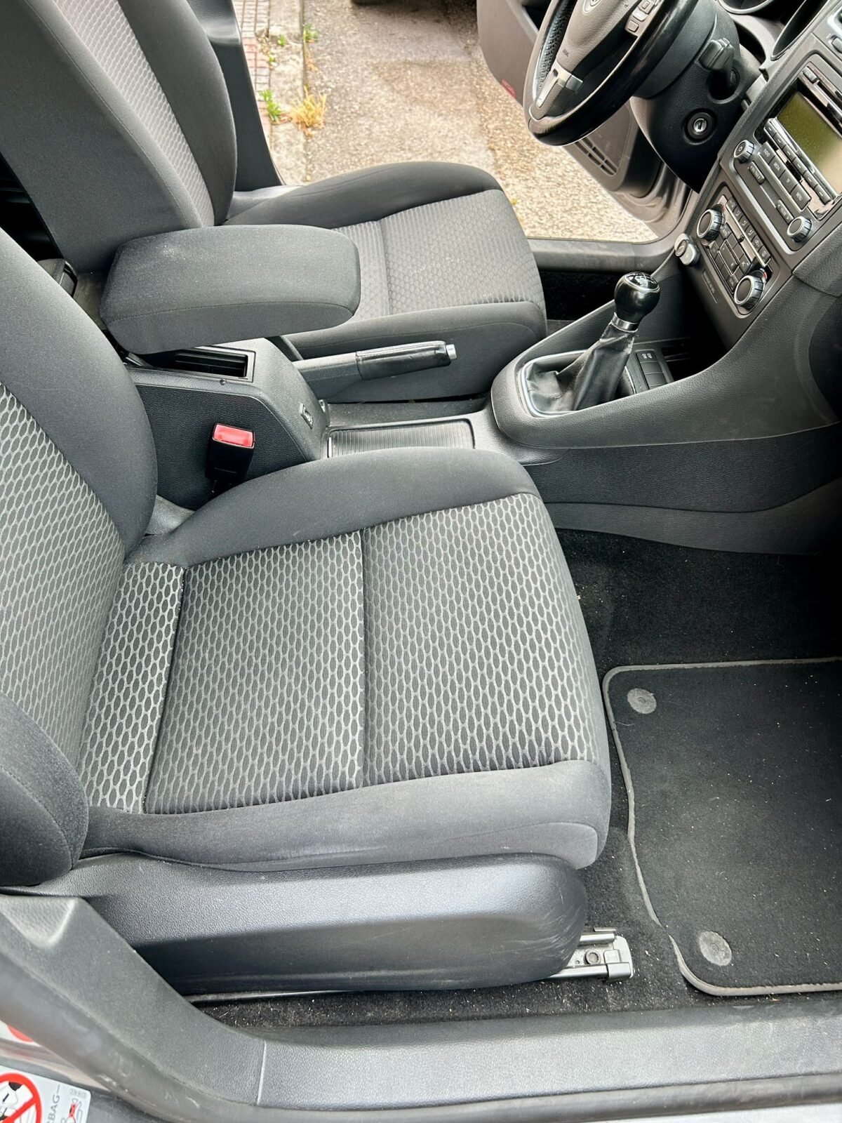 VOLKSWAGEN GOLF VI 1.6 TDI ADVANCE  