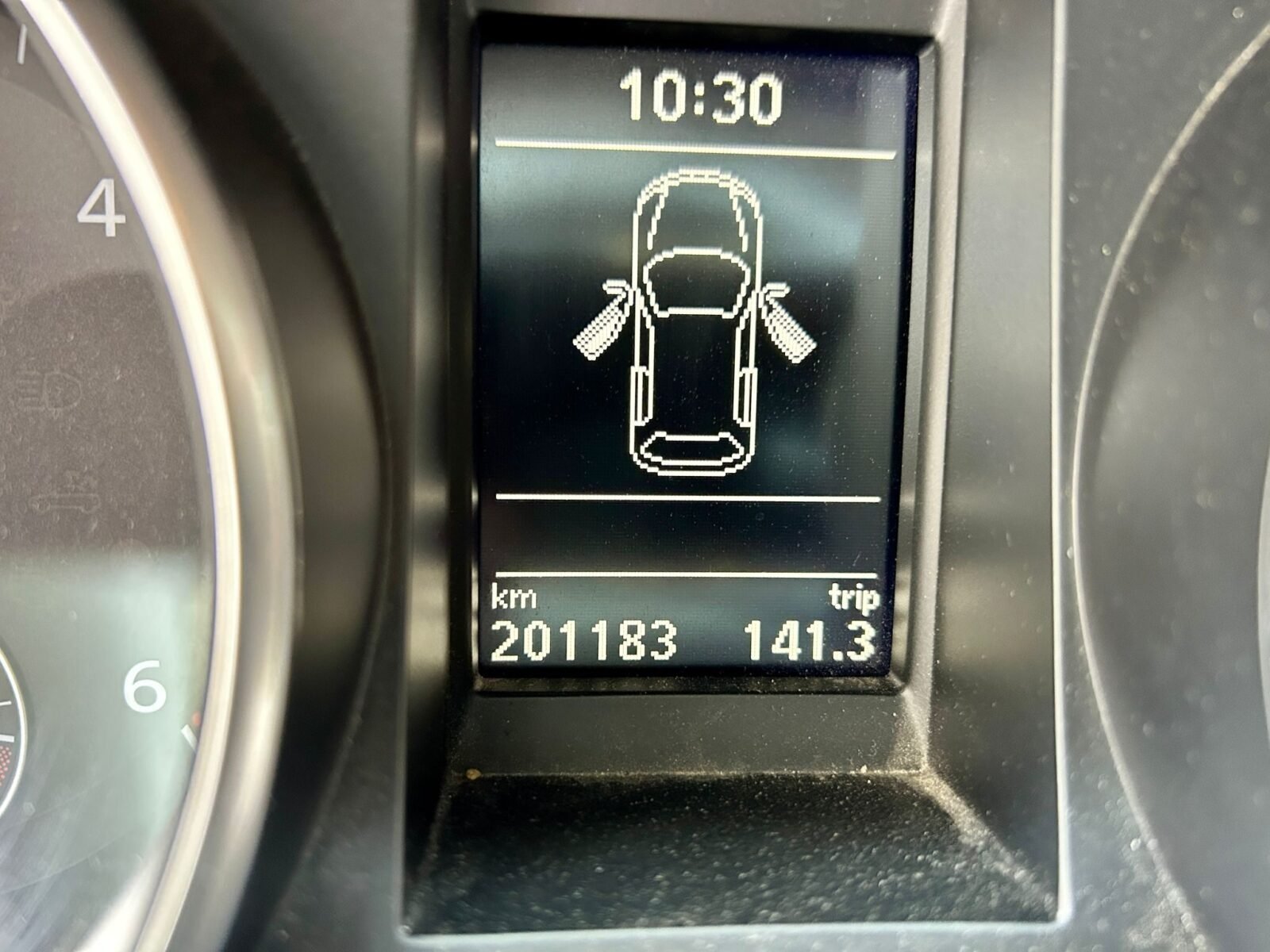 VOLKSWAGEN GOLF VI 1.6 TDI ADVANCE  