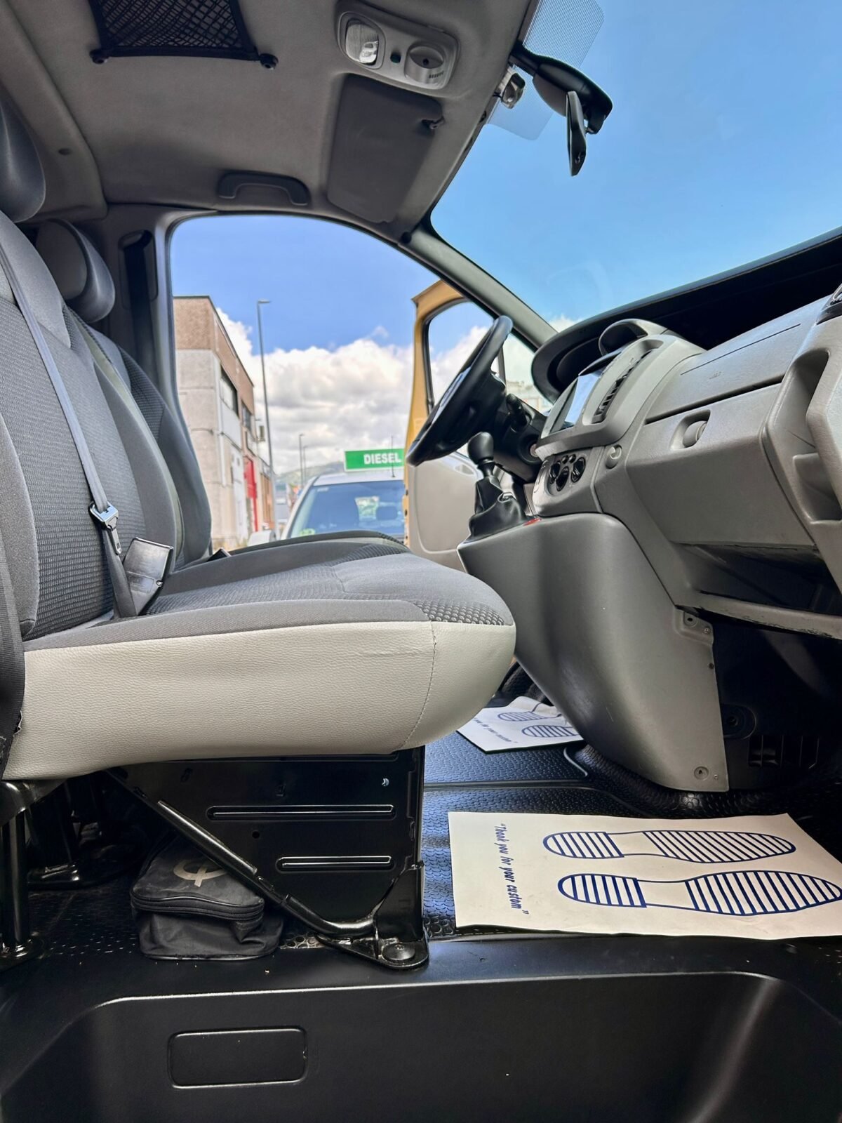 OPEL VIVARO 2.0 CDTI L2 ACRISTALADA