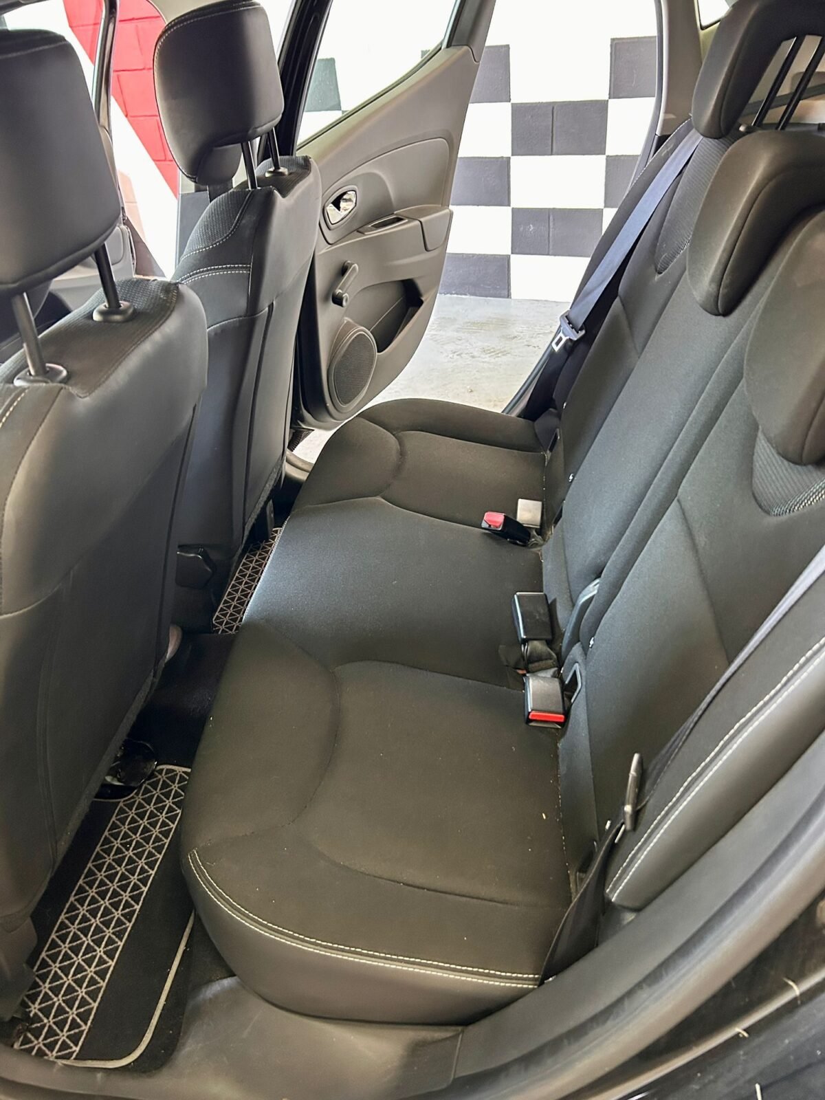 RENAULT CLIO III 1.5 DCI
